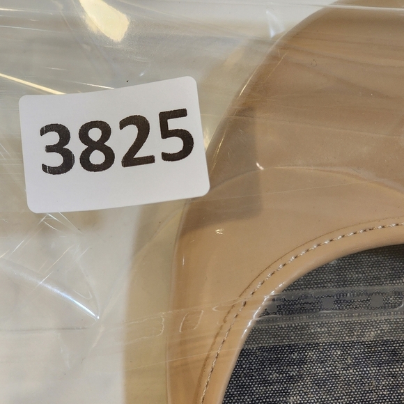 PRETTYLITTLERHING Melora Beige Lace up Heeles Booties size 8 M - Picture 14 of 14